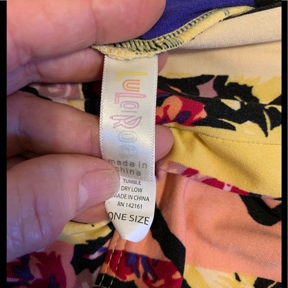 EUC LuLaRoe OS Leggings - Picture 7 of 8